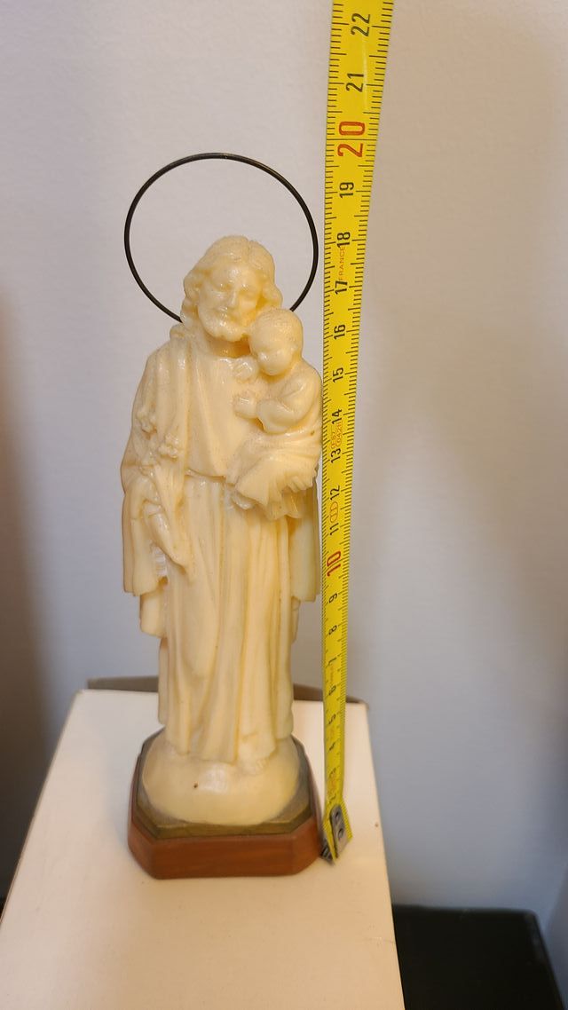Figura San José Niño con niño Jesús. Colección