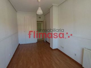 Piso en alquiler en Casco Urbano en Villaviciosa de Odón