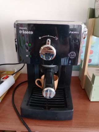 Cafetera Philips Saeco Poemia