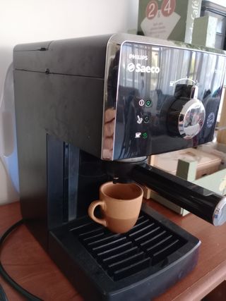 Cafetera Philips Saeco Poemia