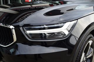 Volvo XC40 Momentum Exclusive+camara trasera+Naveg