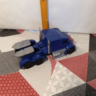 Camion Optimus Prime Transformers All Park Tech