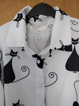 Camisa Gatos Blanco-Negro nueva
