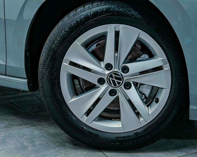 Volkswagen Golf VIII 2.0 TDI Life 115CV 
