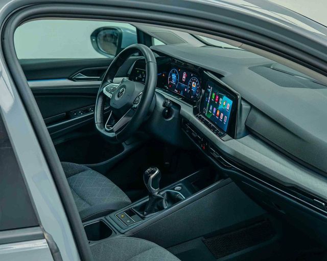 Volkswagen Golf VIII 2.0 TDI Life 115CV 