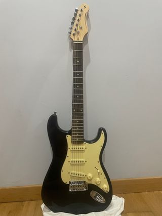 Guitarra Elétrica Stagg Stratocaster