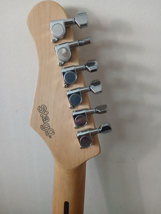 Guitarra Elétrica Stagg Stratocaster