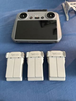 DJI Mini 4 Pro Fly More Combo - Bianco Grigio