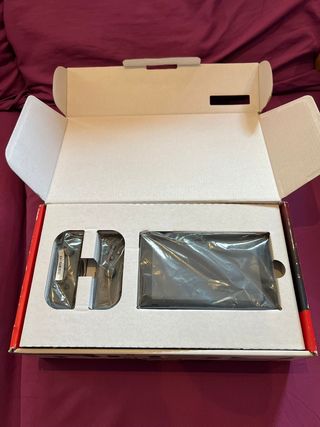 Nintendo Switch + 2 accessori