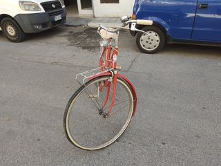 Bicicletta Bianchi rossa vintage