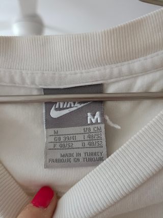 Camiseta Nike blanca 