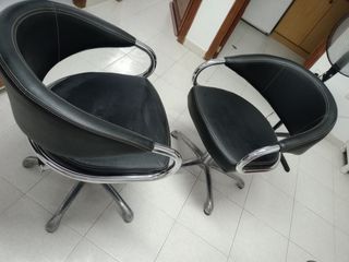 2 poltrone da parrucchiere - Pelle sintetica