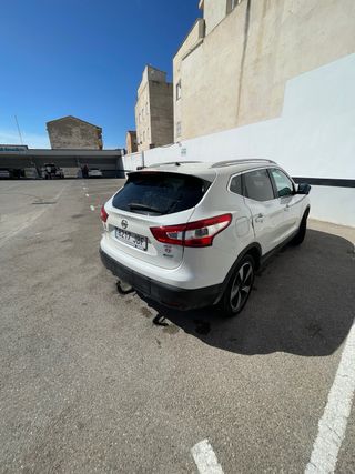 Nissan Qashqai 2015