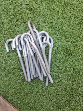 Gancho J de acero galvanizado m10