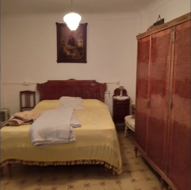 REF 25080- ENCANTADORA CASA DE PUEBLO