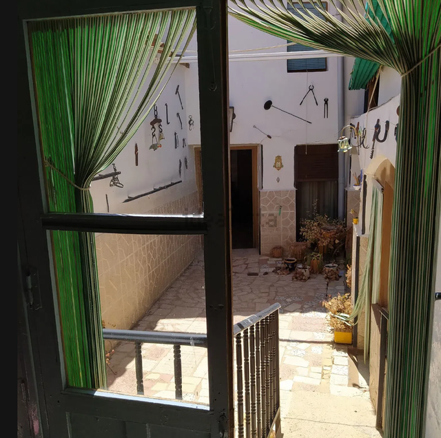 REF 25080- ENCANTADORA CASA DE PUEBLO