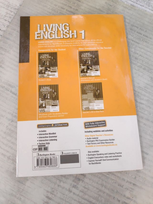 Pack LIVING ENGLISH 1 BACH Burlington Books