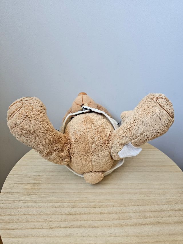 Osito peluche marrón con abrigo