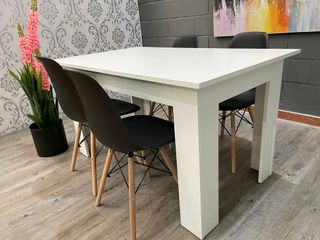 Mesa Comedor Blanca + 4 Sillas