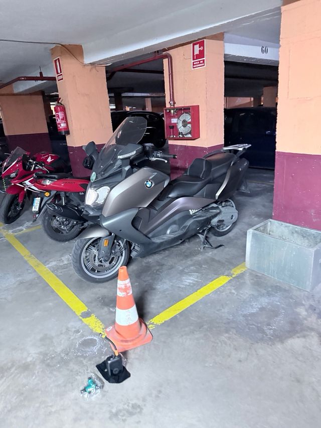 BMW C650 GT impecable Siempre garaje Todo al día