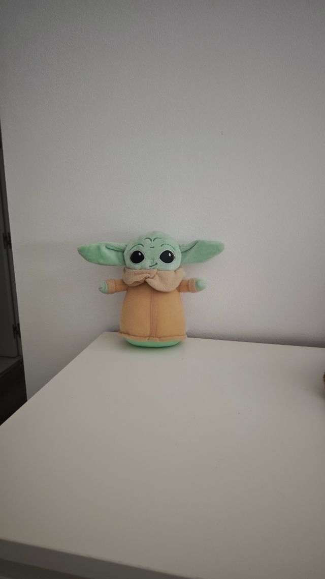 Peluche Grogu Mandalorian