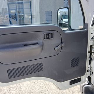 Nissan Cabstar 2007