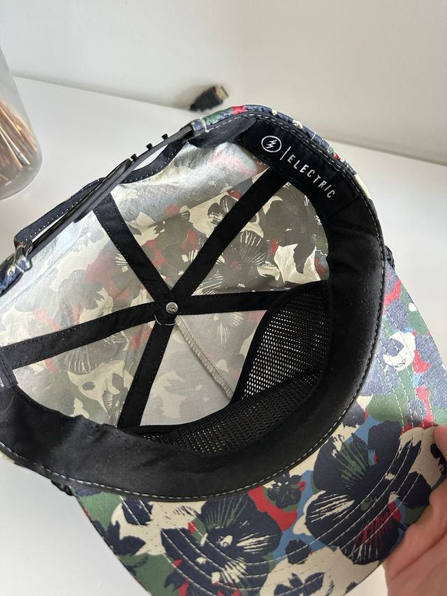 Gorra Electric California