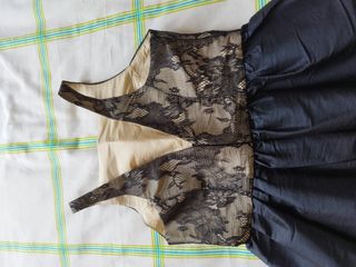 Vestido encaje beige y negro