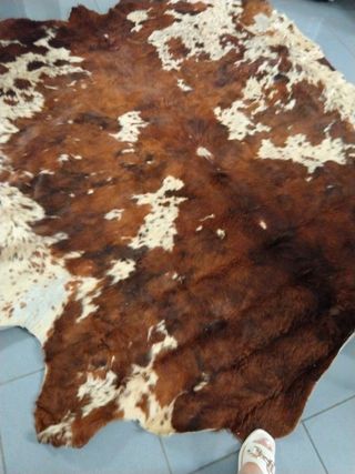 Alfombra piel vaca marrón-blanco