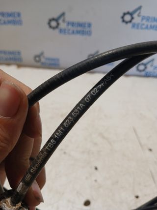 Cable apertura capó Seat León 1M