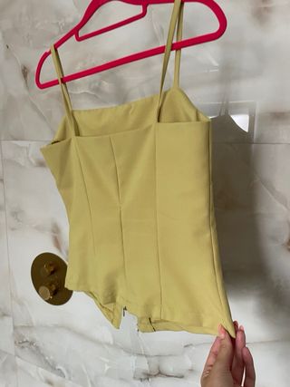 Top verde vintage c/apertura T-S
