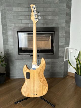 Bajo Sire Marcus Miller V7 2ª Gen