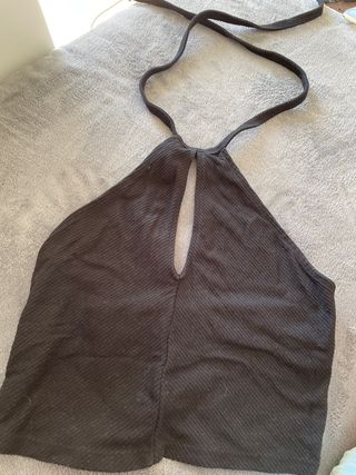 Top negro halter