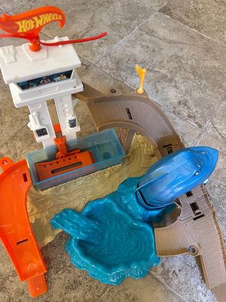 Pista Hot Wheels Tiburón