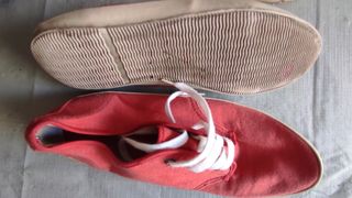 Zapatos Converse y Natural World - usados