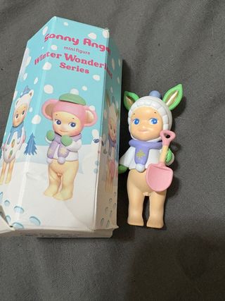 Sonny Angel Mini Figura Invierno