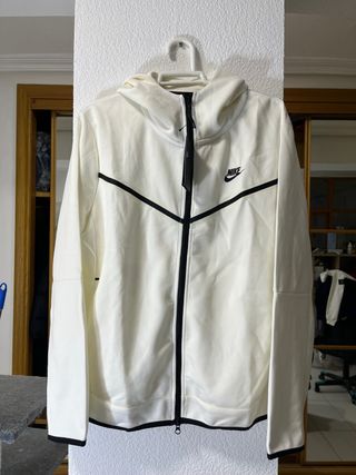 Chaqueta Nike Sportswear Tech Fleece blanca