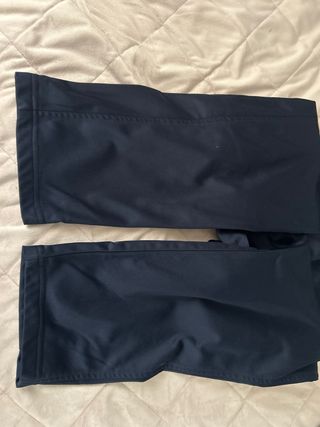 Uniforme El Catón Colegio
Se entrega en persona 