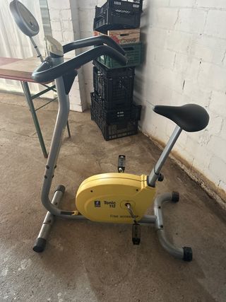 Bicicleta estática Tonic 112