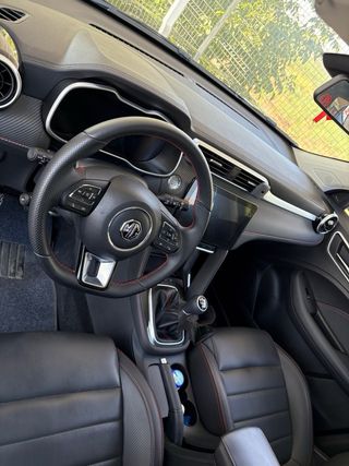 MG ZS 2024