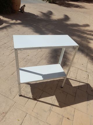 Estantería metálica blanca - 2 estantes