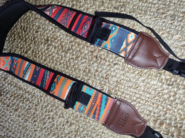 Correa cámara USA Gear TrueSHOT