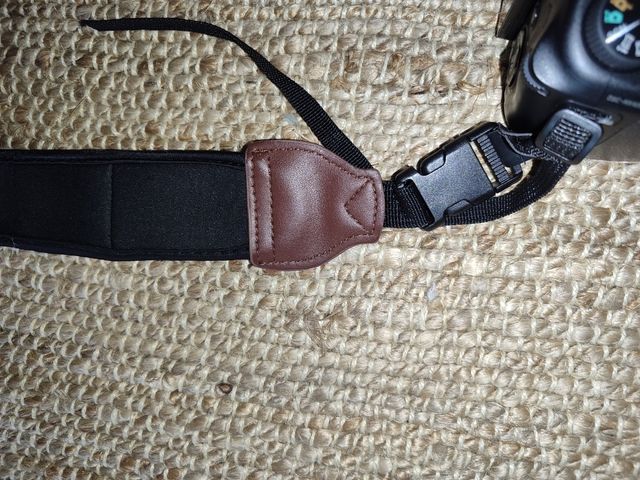 Correa cámara USA Gear TrueSHOT