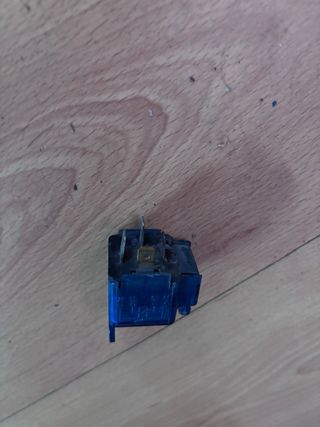 Relé Hella 205 GTI con fusible