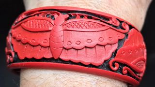 Bracciale farfalla rosso laccato
