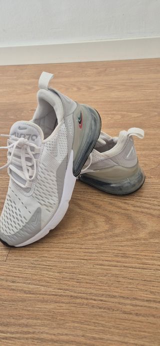 Zapatillas Nike Air Max 270 - Blancas - 30