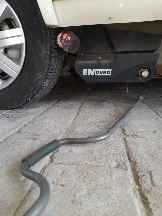 ➡️ CARAVANA BURSTNER 450 CON MOVIMIENTO CON MANDO