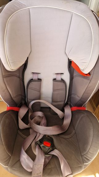 Silla coche bebé usada sin Isofix 