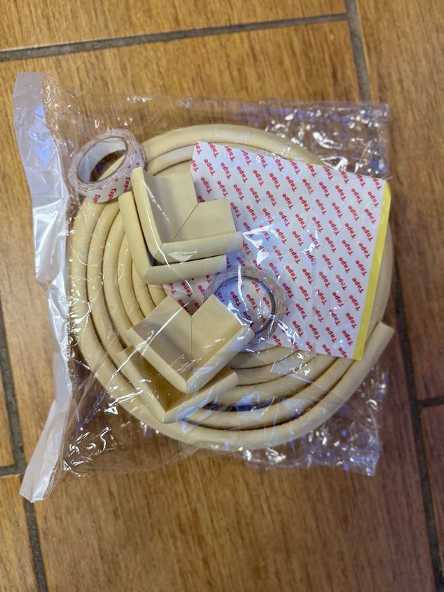 kit proteccion bebés de 4 Cantos y 2 Rollos espuma