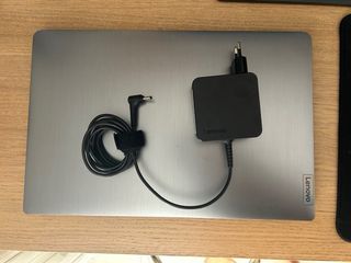 Lenovo Ideapad 3 15ALC6 Gris